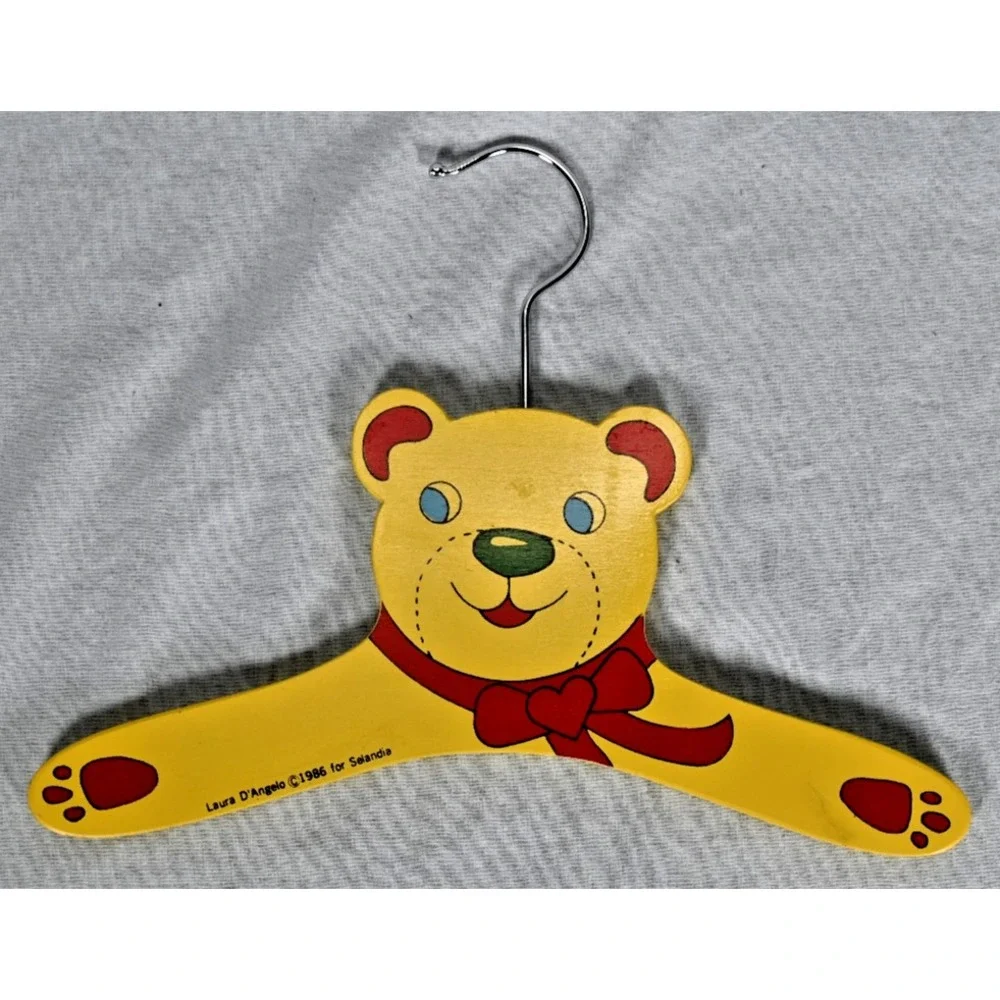 Vintage 1986 Wooden Hand Painted Teddy Bear Child Hanger Laura D'Angelo